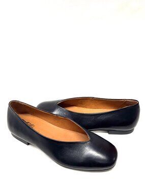 MIZ MOOZ ZAIRE WOMEN'S LEATHER FLATS BLACK 37EU / 7US # T-20